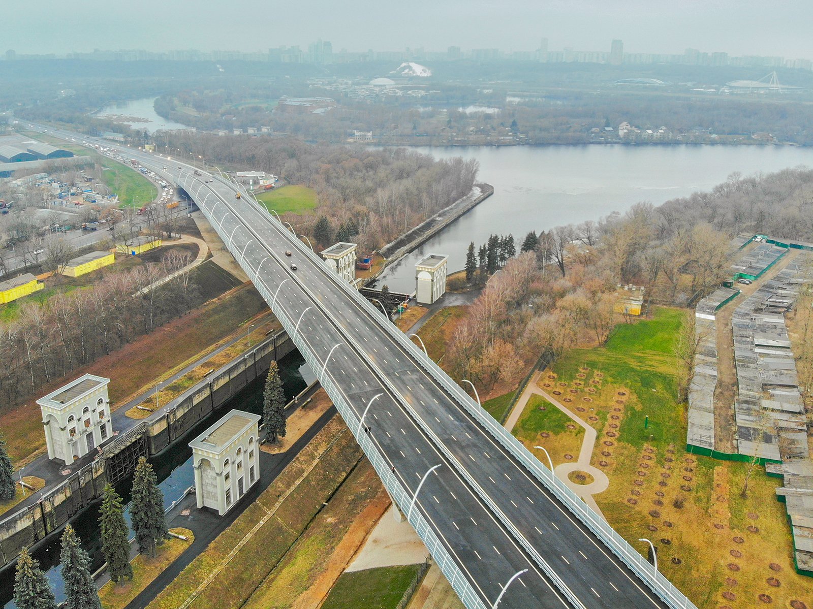 В Нижних Мневниках построен уникальный балочный мост | Время России